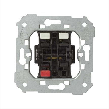 Comprar Grupo de 2 interruptores 10 AX 250V ref. 75398-39 a un precio de 11,05€ | Cadenza Electric